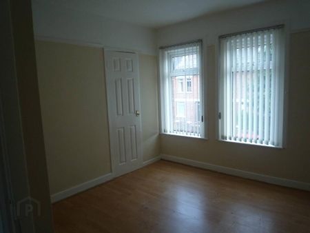 13 Ebor Drive, Belfast, BT12 6NR - Photo 2