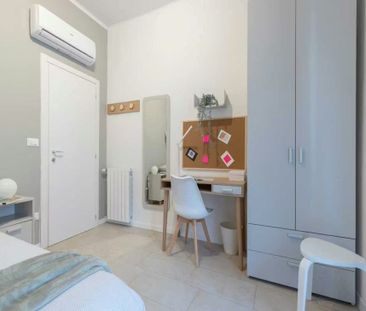 Via delle Lame, Bologna, Emilia-Romagna 40122 - Photo 5