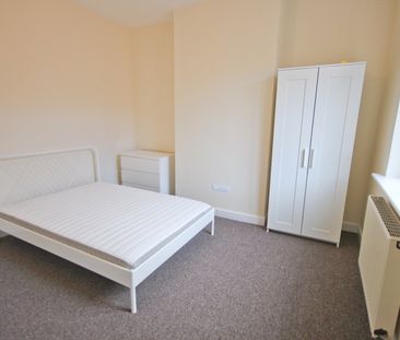 3 Bed Flat, Elm Av, NG3 - Photo 4