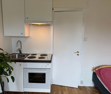Midgårdsvägen, Täby - Foto 1