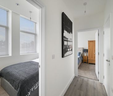 Guild House - Photo 4