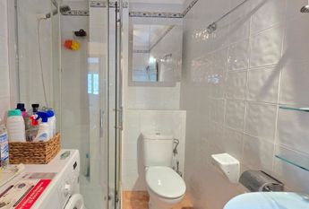 Apartment with 2 bedrooms with swimming pool LONG TERM