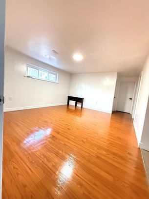 For Lease - 289 Coronation Drive Unit# Basement, Toronto, Ontario - Photo 1