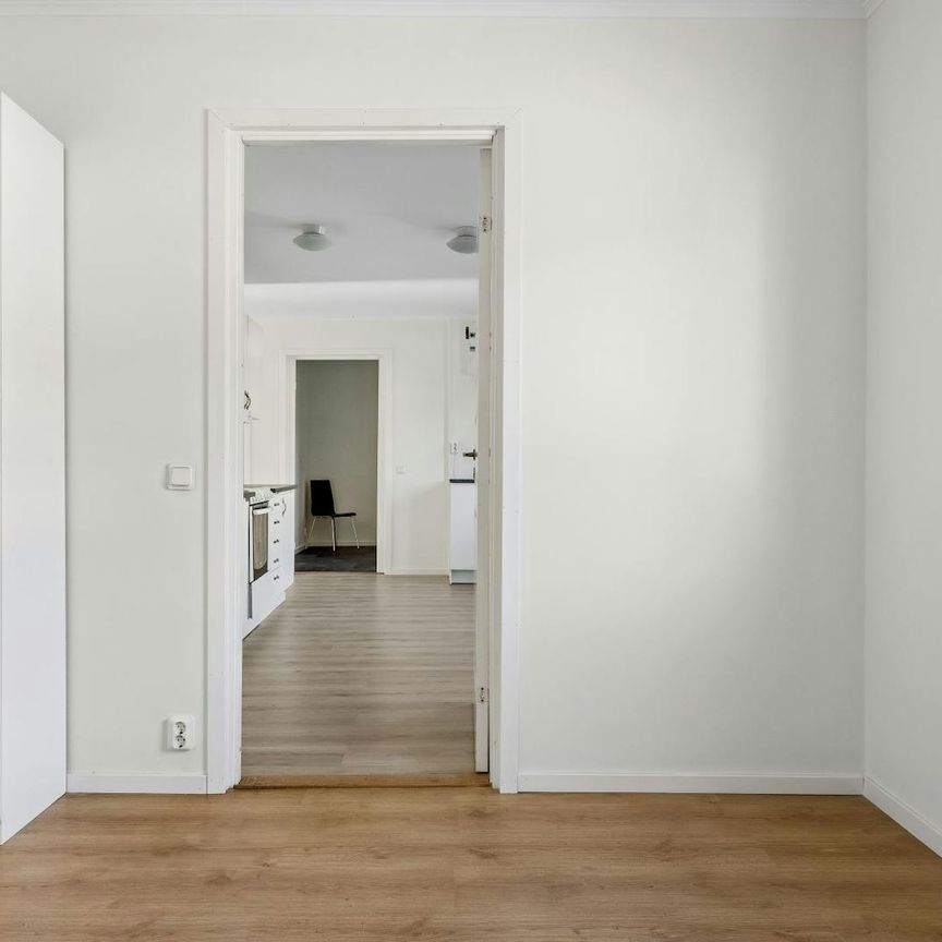 Lillängsgatan, Enköping - Photo 1