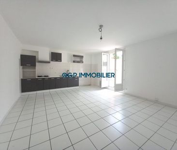 Appartement à louer, 3 pièces - Castelnau-d'Estrétefonds 31620 - Photo 4