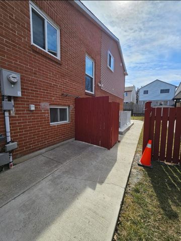 For Lease - 40 Judith Crescent, Brampton, Ontario - Photo 4