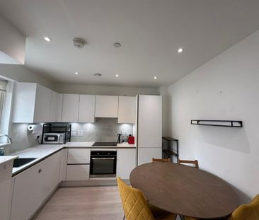 2 bedroom flat to rent - Photo 6