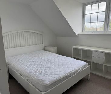3 bedroom terraced house to rent - Photo 4