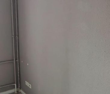 2.5 Zimmerwohnung mit loggia - Photo 1
