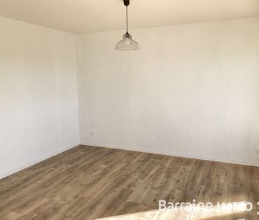 Location appartement à Lorient, 2 pièces 40.39m² - Photo 2