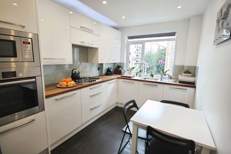 Inner Park Road, London, SW19 6DU - Photo 4