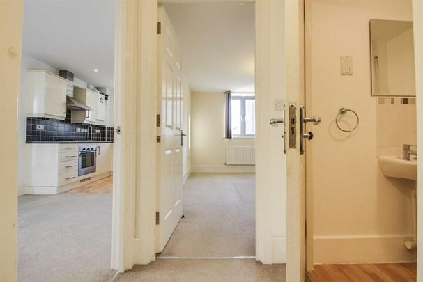 1 bedroom apartment to rent - Photo 1