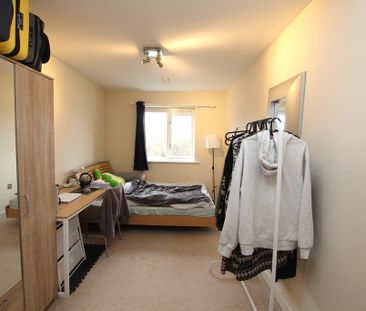 2 Bedroom Apartment, Chester - Photo 1