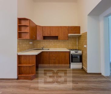 Pronájem bytu 1+1 40 m2 - Fotografie 2