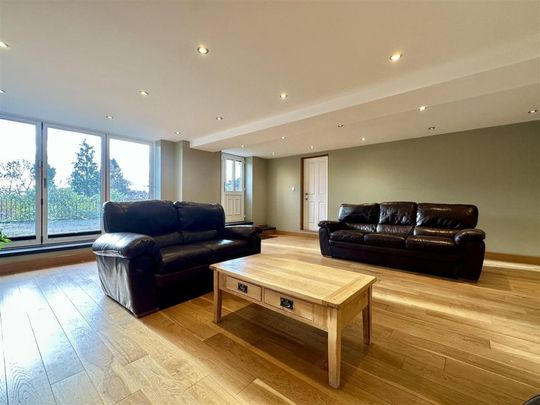 Haugh Lane, Sheffield - Photo 1