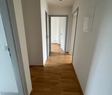 *Aufgepasst* Gemütliche 3-RW mit Balkon in Halle (Saale) zu vermieten! - Photo 3