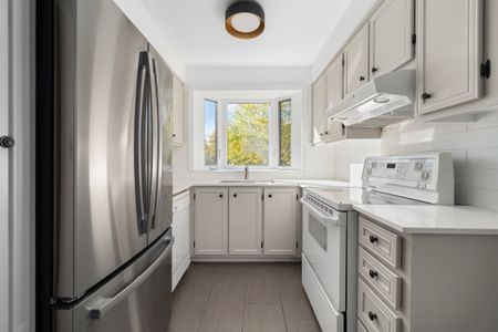 242 Stillview Road - Photo 4