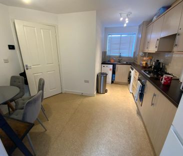 2 bedroom house - terraced to rent - Photo 5