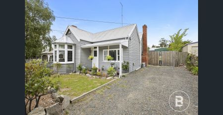 SPECTACULAR CALIFORNIAN BUNGALOW - Photo 3