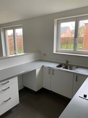 Appartement te huur - Foto 4