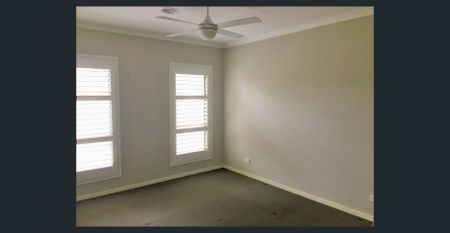 Family Home In Oakdene Estate - Photo 2