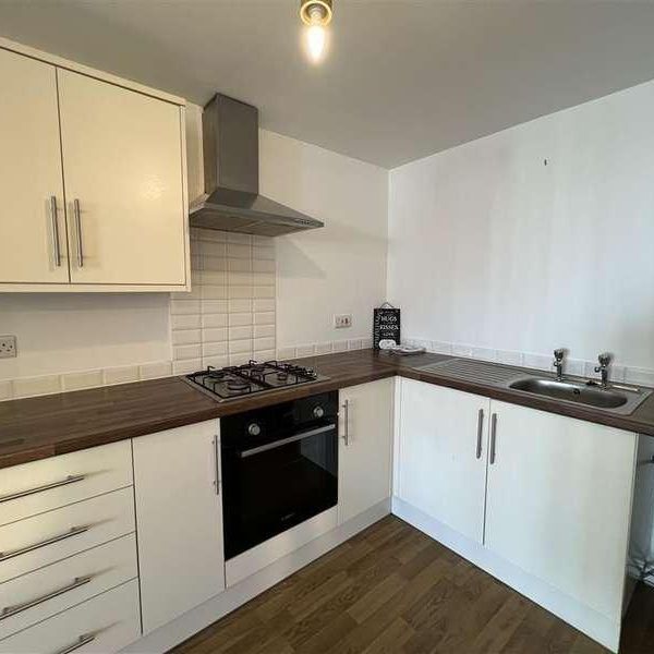 Glebe Road, Loughor, Swansea, SA4 - Photo 1