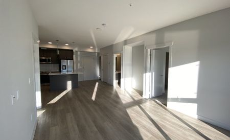 206 – 120 Jensen Ave W - Photo 2