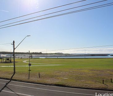 Lake front location – WATER USAGE INCLUDED - Photo 5