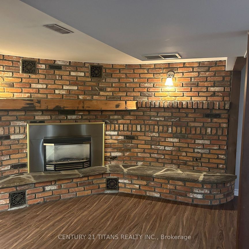 For Lease - 349 Carnaby Court Unit# Bsmt, Oshawa, Ontario - Photo 1