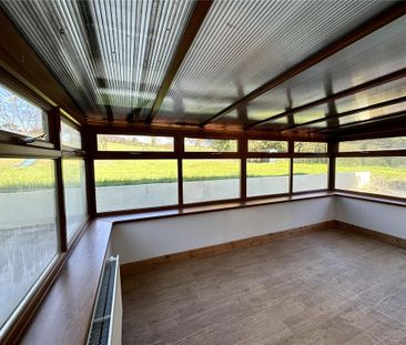 4 bedroom bungalow to rent - Photo 2