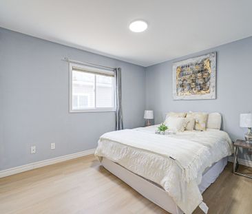 For Lease - 17 Willowbank Avenue, Richmond Hill, Ontario - Photo 1