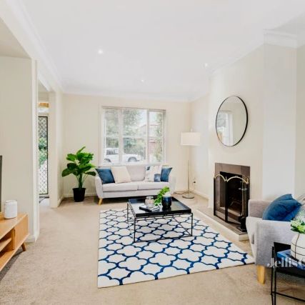 2 Bed, 1 Bath - Photo 1