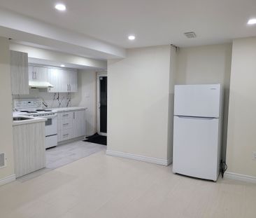 For Lease - 383 Jay Crescent, Orangeville, Ontario - Photo 1