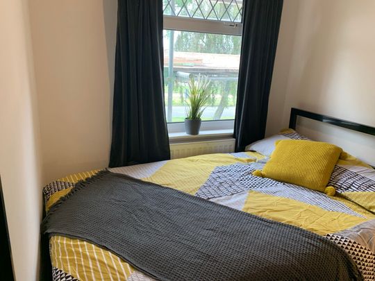 Four Bedroom Student Property - Photo 1