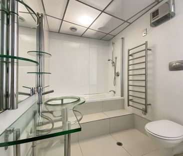 Welcome to 85/72 Tory Street! - Photo 1