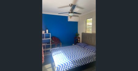 Charming 3 Bedroom Home with 5KW Solar - Photo 5