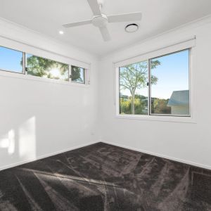 Contemporary Family Living with Space, Style & Comfort - Photo 2