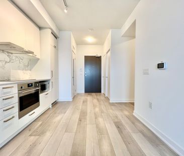 For Lease - 38 Honeycrisp Crescent Unit# 1707, Vaughan, Ontario - Photo 6