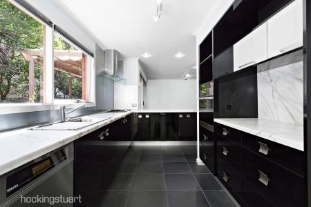 Unit 1/150 Princess Street, - Photo 3