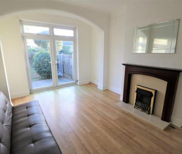 3 bedroom terraced house to rent - Photo 4