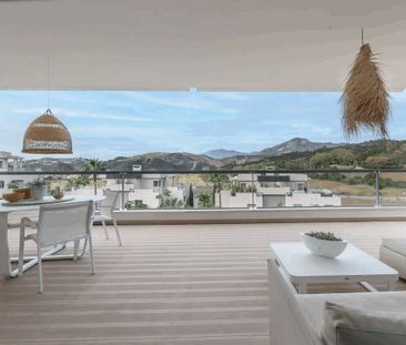 Apartment in Benahavís, Costa del Sol - Photo 6