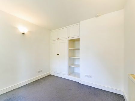 1 bedroom apartment - Photo 3