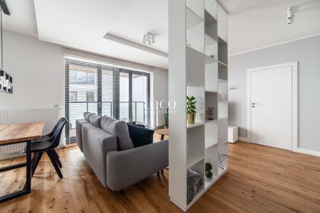 Warszawa, Mokotów, al. gen. Władysława Sikorskiego - Photo 3