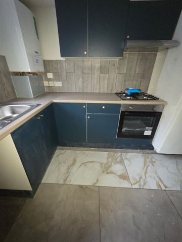 Collingdon Street, Luton LU1, London - Photo 4