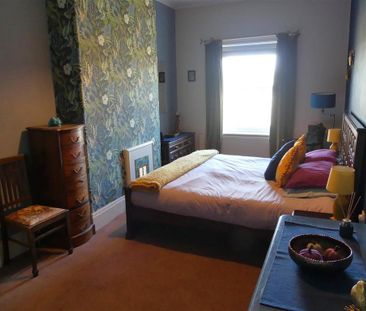 3 bedroom apartment to rent - Photo 1