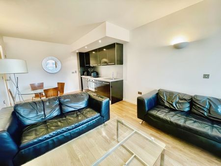 2 bedroom apartment to rent - Photo 5