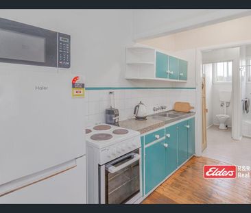 IDEAL LOCATION - Photo 2