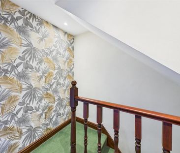 2 bedroom cottage to rent - Photo 2