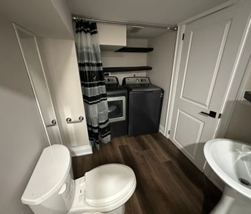 For Lease - 104 Rosslyn Avenue Unit# 1, Hamilton, Ontario - Photo 2