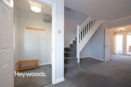 3 bedroom detached house to rent - Photo 4